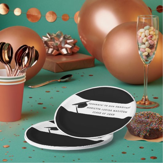 20パーソナライズされたXXのB&Wクラス卒業 ペーパープレート (複数)