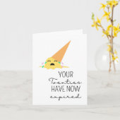 20代の期限切れおもしろい誕生日カード カード (黄色い花)