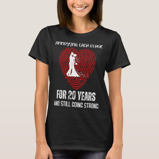 20年の間お互いに迷惑し、まだSに行く Tシャツ (正面)