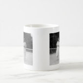 20年代のテニスのファッション コーヒーマグカップ (中央)