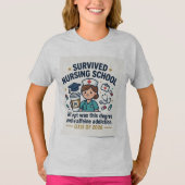 20年度卒業生のための面白い卒業Tシャツ Tシャツ (正面)