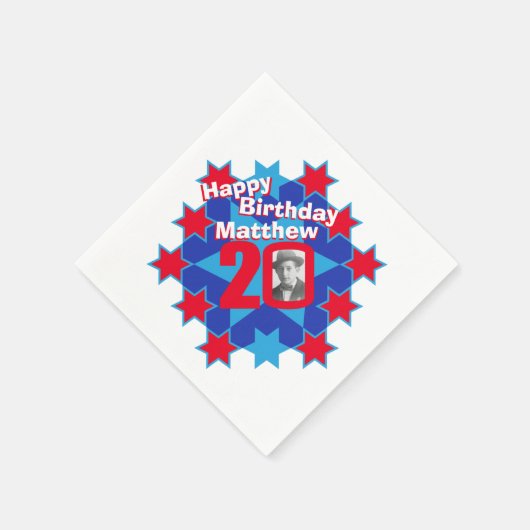 20歳の誕生日の写真とレッドスターナプキンスの名前 スタンダードカクテルナプキン (角)