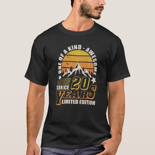 20歳20誕生日19 Tシャツ (正面)