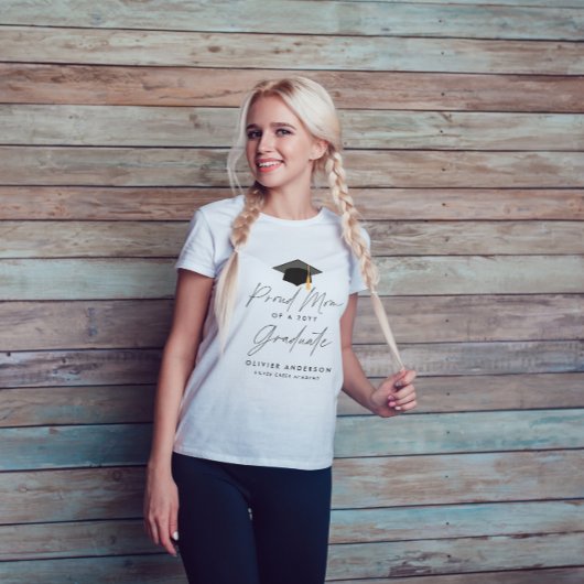 20誇りを持ったYYの卒業生の母 Tシャツ