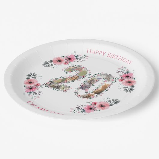 20誕生日フォトコラージピンクフラワーガールホワイト ペーパープレート (アングル)