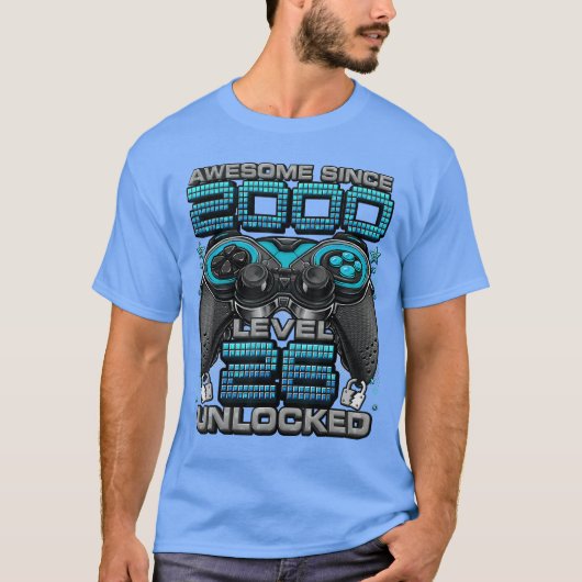 2000年からすごい Level 26 アンロックド 26歳の誕生日 Tシャツ (正面)