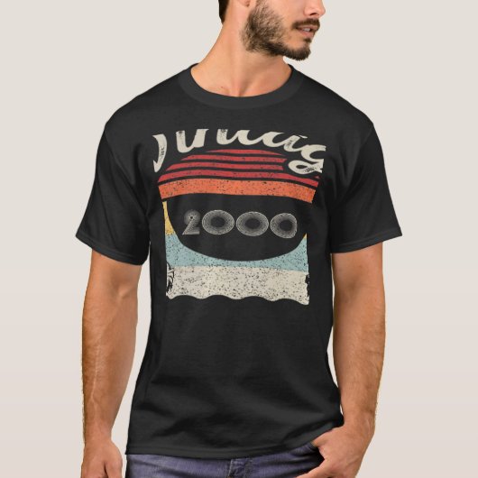 2000生まれ年22誕生日22歳のヴィンテージ Tシャツ (正面)