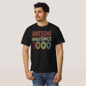 2000素晴らし年のレトロ生まれ誕生日以降 Tシャツ (正面フル)