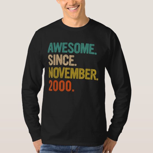 2000素晴らし年11月以来22歳のギフト22n tシャツ (正面)