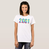 2001年生まれの誕生日パーティー マルチカラータイダイ Tシャツ (正面フル)