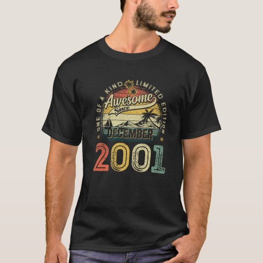 2001年12月からスゴイ 24歳 24歳の誕生日 Tシャツ (正面)