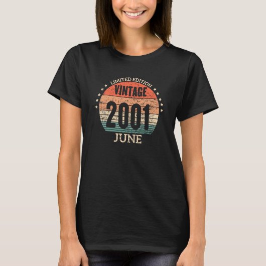 2001素晴らし年6月以来22誕生日22歳 Tシャツ (正面)