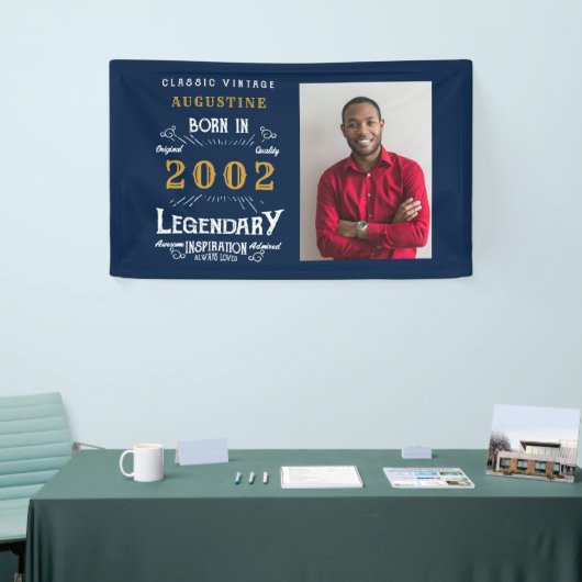 2002年の21歳生まれ生誕生日伝説青金ゴールド写真 横断幕 (トレードショー)