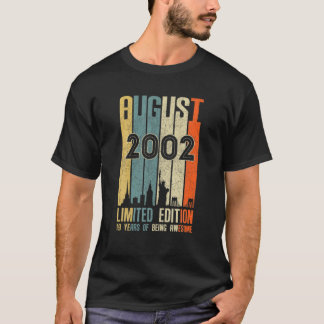 2002 威厳がある 19誕生日19歳2002誕生日 Tシャツ