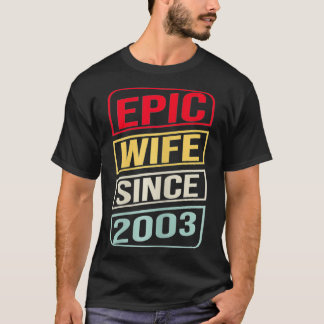 2003年以来の女性エピック妻18th 結婚's Annivers Tシャツ