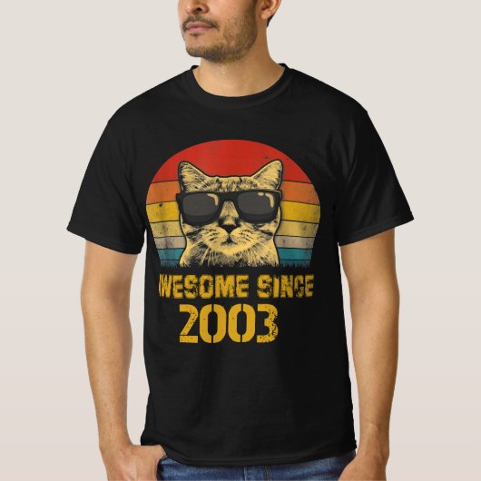 2003年以素晴らし来誕生日ギフト猫好き2003 Tシャツ (正面)