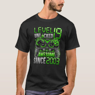 2003年19誕生日以素晴らし降のレベル19のロック解除 Tシャツ