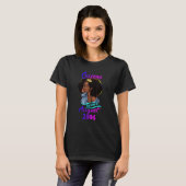 2004年に生まれ女王が幸せ18威厳がある番目の誕生日 Tシャツ (正面フル)