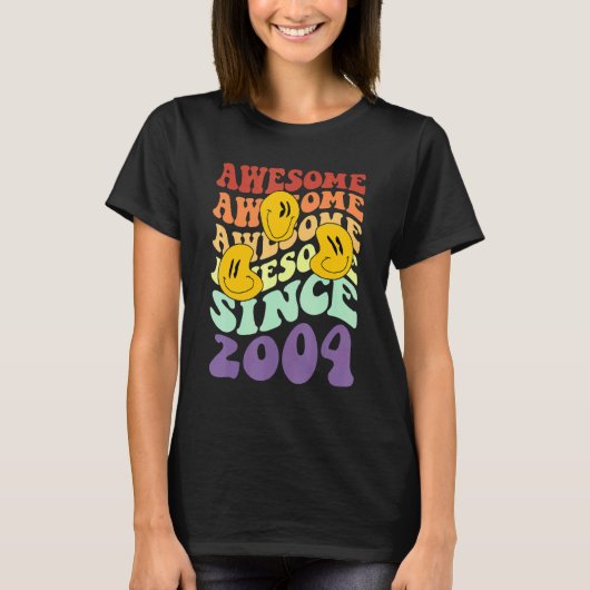 2004素晴らし年のレベル18のロック解除された誕生日少年 Tシャツ (正面)