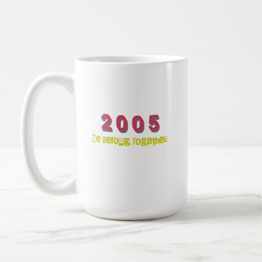2005年の年間トップソング コーヒーマグカップ (左)
