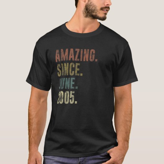 2005年6月以来17誕生日ヴィンテージ驚き Tシャツ (正面)