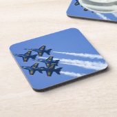 2006の艦隊週の間のブルーエンジェルの低空飛行 コースター (左側)