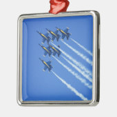 2006の艦隊週2の間のブルーエンジェルの低空飛行 メタルオーナメント (左)