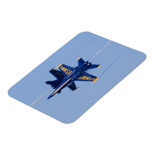 2006年にブルーエンジェルがナイフエッジパスを実行 マグネット (左側)