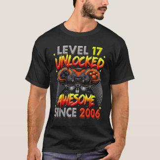 2006年17誕生日以素晴らし降のレベル17のロック解除 Tシャツ