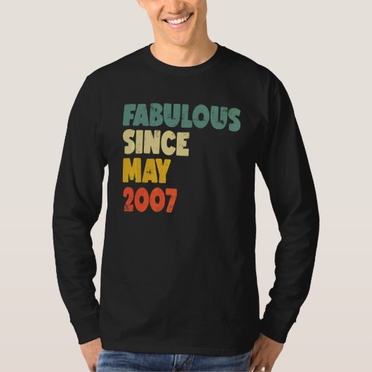 2007年5月以来の素晴らしい男の子の男の女の子の誕生日 Tシャツ (正面)
