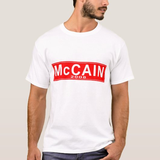 2008の赤のジョン・マケインのTシャツ Tシャツ (正面)