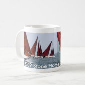 2009の石造りの馬の建築者のコップ コーヒーマグカップ (正面左)