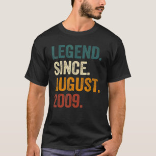 2009年以来13誕生日威厳がある伝説13年 Tシャツ