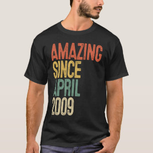 2009年4月以来の驚きキッズ12誕生日12年 Tシャツ