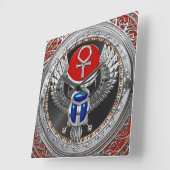 [200]神聖な銀色のエジプトウィングスカラブ&アンクフ スクエア壁時計 (傾斜)