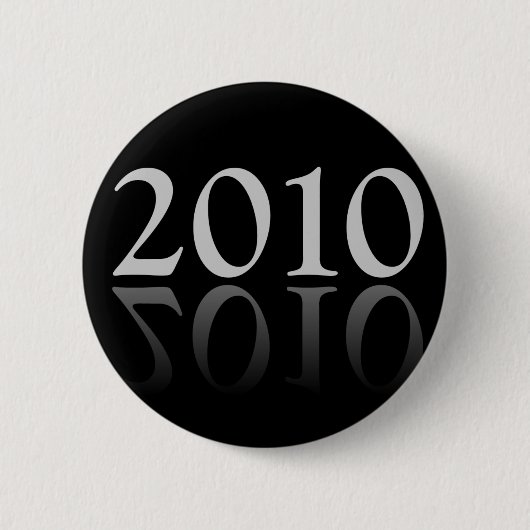 2010年の卒業招待状クラス2010 缶バッジ (正面)