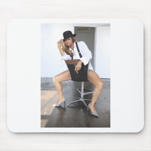 2010年の質素なジョーンズ マウスパッド (正面)