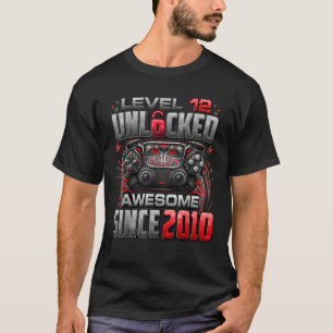 2010年12誕生日以素晴らし降のレベル12のロック解除 Tシャツ