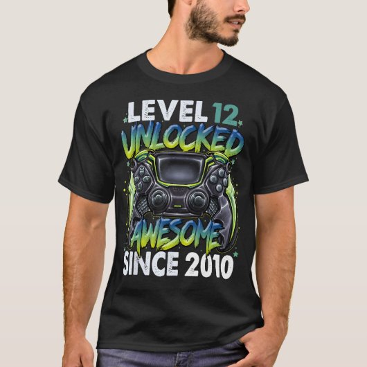 2010年12誕生日以素晴らし降のレベル12のロック解除 Tシャツ (正面)