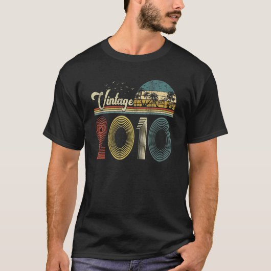 2010年13生まれ歳ヴィンテージ13誕生日Bo Tシャツ (正面)