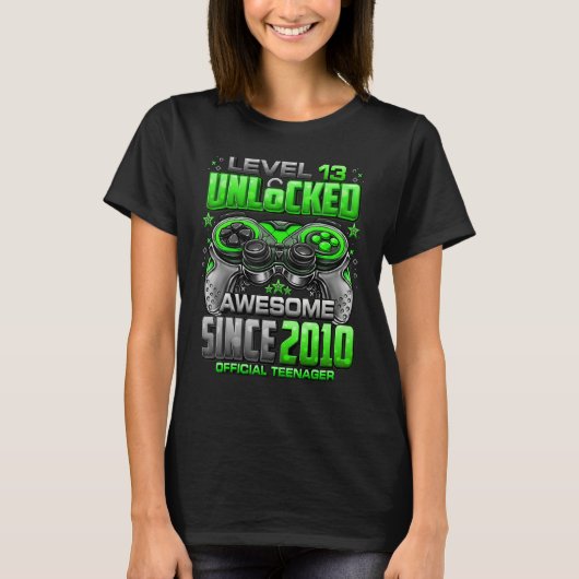 2010年13誕生日以素晴らし降のレベル13のロック解除 Tシャツ (正面)