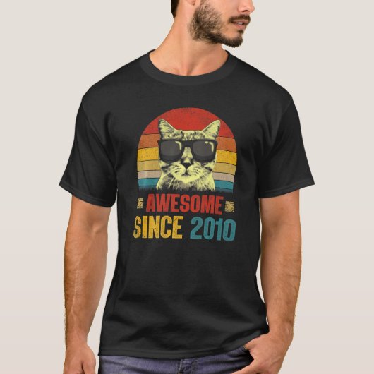 2010素晴らし年13誕生日猫 Tシャツ (正面)
