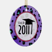 2011の紫色のヒョウのプリントの卒業のクラス セラミックオーナメント (右)