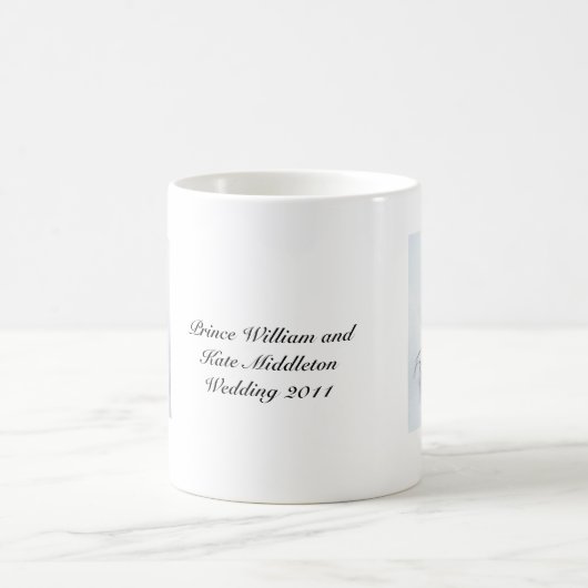 2011年を結婚しているウィリアムおよびKate Middleton王子 コーヒーマグカップ (中央)