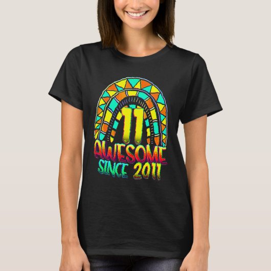 2011年生まれの11歳のお誕生日おめでとう 虹 Tシャツ (正面)