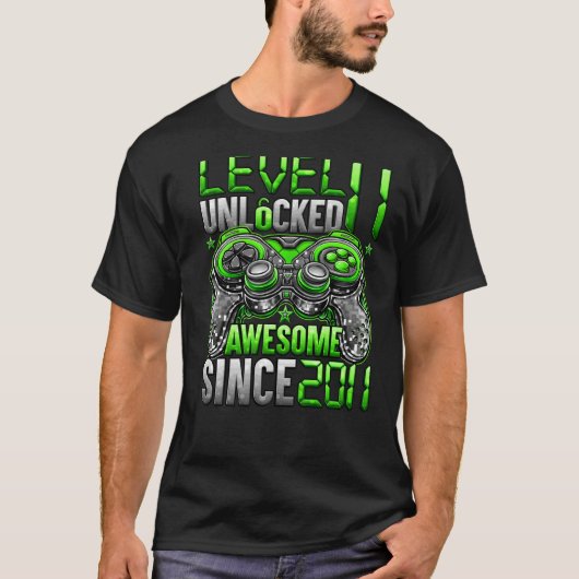 2011年11誕生日以素晴らし降のレベル11のロック解除 Tシャツ (正面)