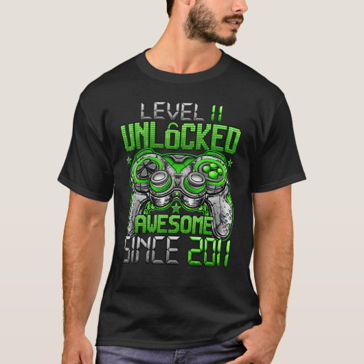 2011年11誕生日以素晴らし降のレベル11のロック解除 Tシャツ (正面)
