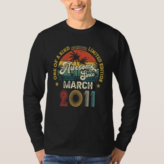 2011素晴らし年3月ヴィンテージ11誕生日以降 Tシャツ (正面)