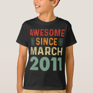 2011素晴らし年3月以降のヴィンテージ誕生日 Tシャツ