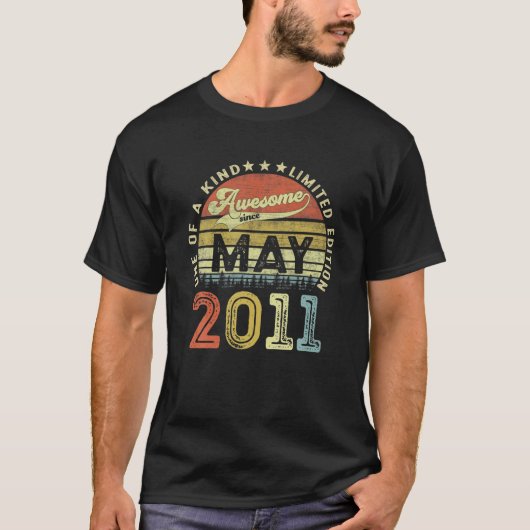 2011素晴らし年5月11日誕生日から Tシャツ (正面)